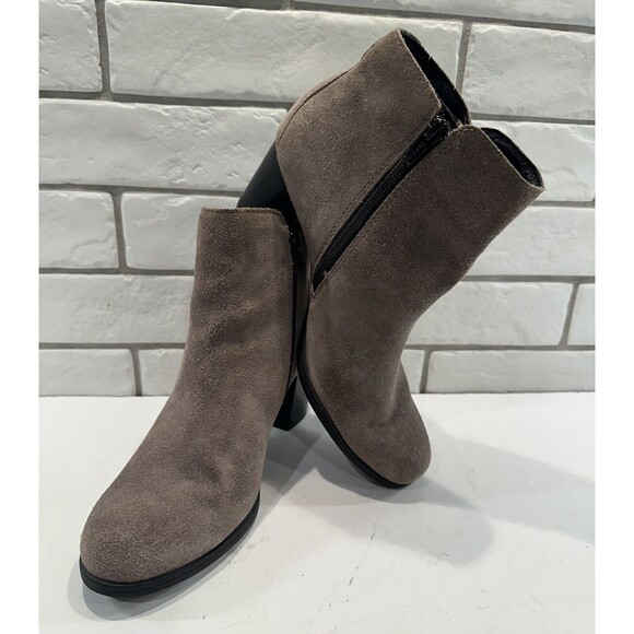 Born Landa Womens 8.5 M Ankle Boots Gray Suede‎ Moto Western Bootie Shoe - Picture 1 of 10